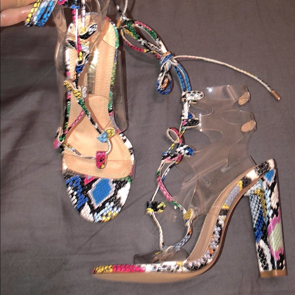 Heels - Picture 2 of 2